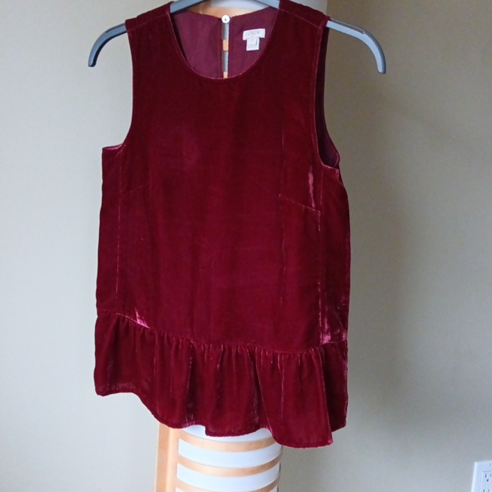 Ptp15.5" NWOT Red Velvet Sleeveless Peplum Top Camisole Vest